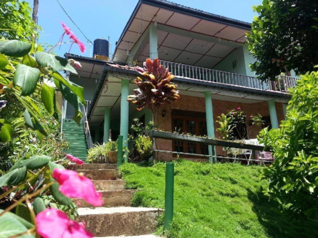 Little Heaven Guest Hotel Ella Exterior photo